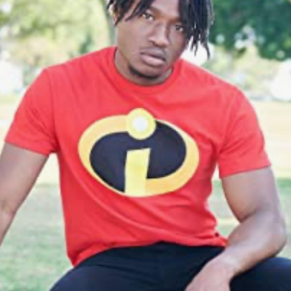 Disney Pixar The Incredible ‘s Logo T-shirt